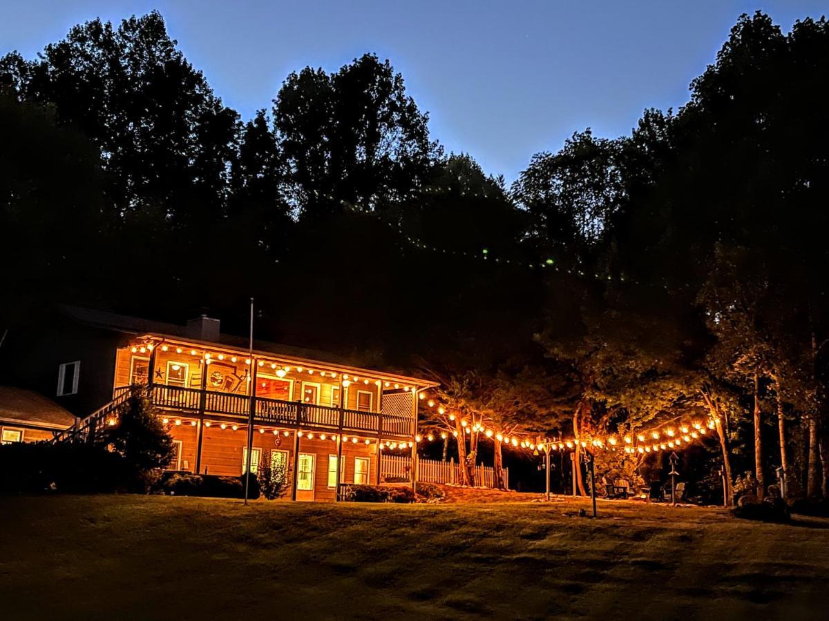 Ole Smoky Bnb - Game Room, Hot Tub, Mtn Views! Pigeon Forge Exterior photo