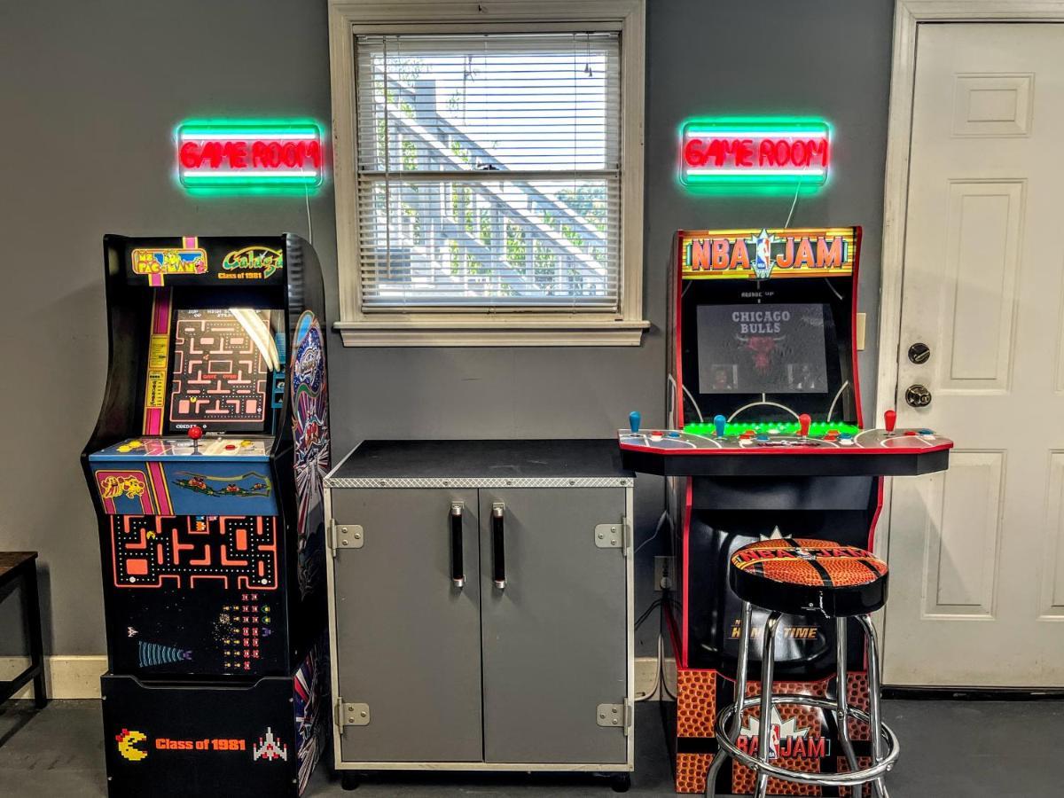 Ole Smoky Bnb - Game Room, Hot Tub, Mtn Views! Pigeon Forge Exterior photo