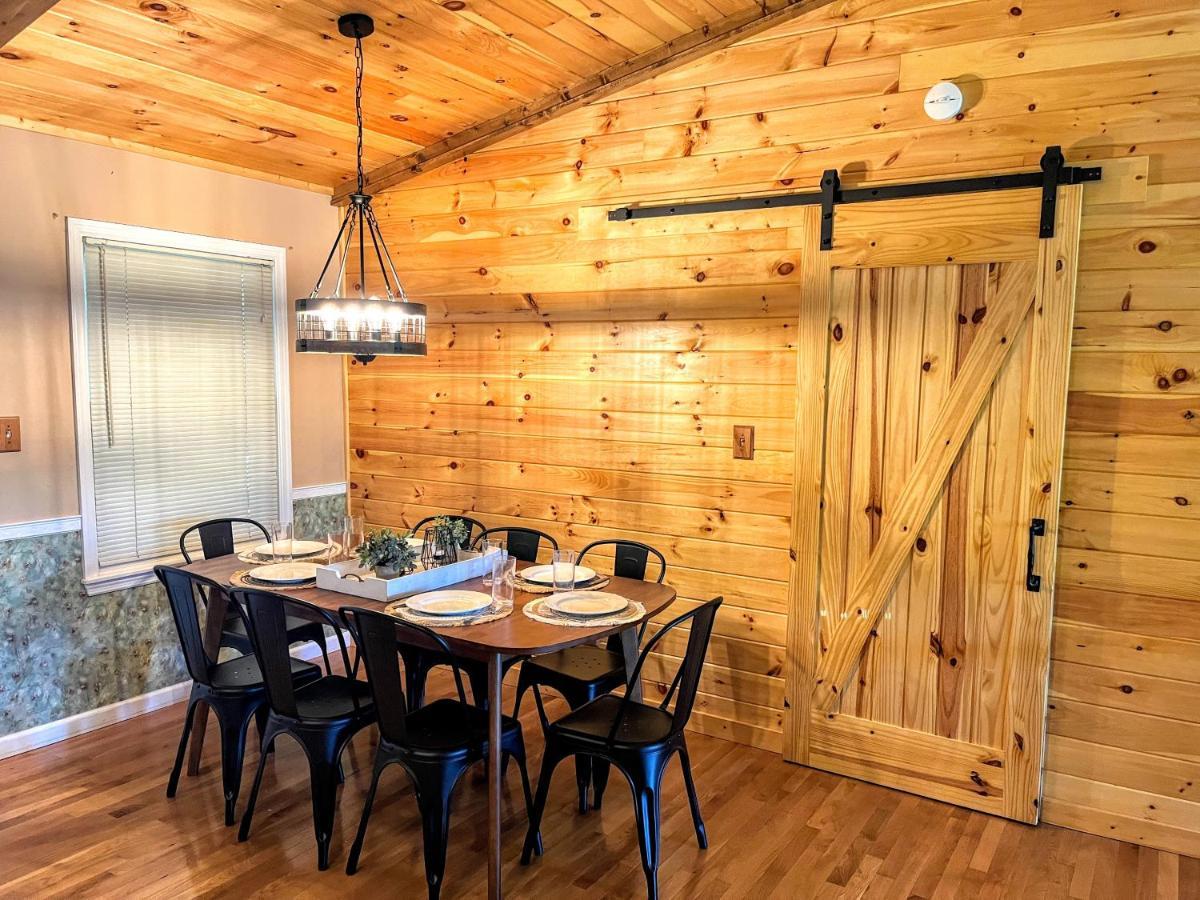 Ole Smoky Bnb - Game Room, Hot Tub, Mtn Views! Pigeon Forge Exterior photo