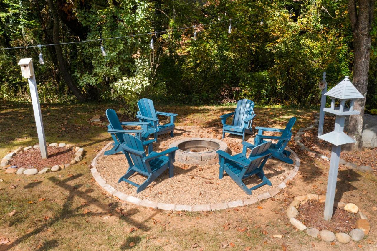 Ole Smoky Bnb - Game Room, Hot Tub, Mtn Views! Pigeon Forge Exterior photo